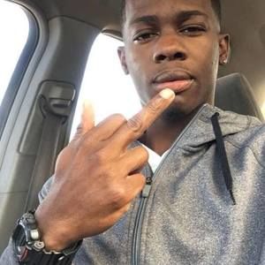 Meet your Posher, Abron